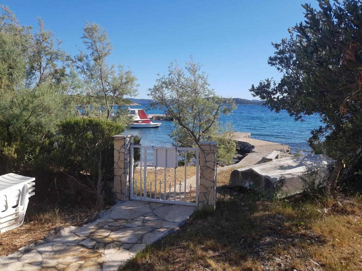 Secluded Fisherman'S Cottage Cove Zuborovica, Pasman - 321 Mrljane Exterior foto